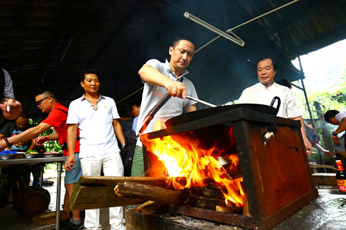 去九龍生態園深圳農家樂野炊柴火飯技巧攻略分享